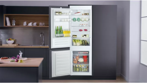Hotpoint Ariston BCB7030DS2 Built-in refrigerator cm. 56 h. 177 - according to 273 - Image 2