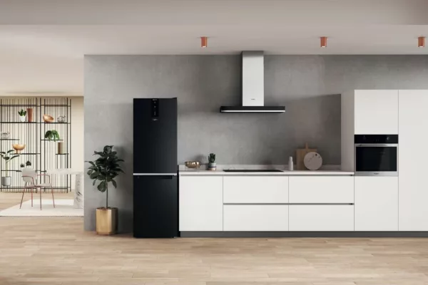 Whirlpool W7X 82O K Freestanding refrigerator with freezer compartment 60 cm h. 191 - according to 335 - black - Image 3