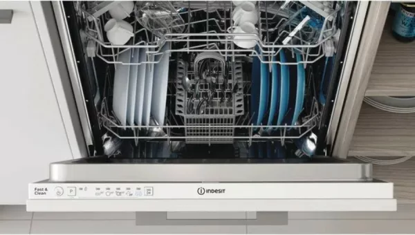 Indesit D2I HKL326 Total integrated dishwasher cm. 60 - 14 covers - Image 3